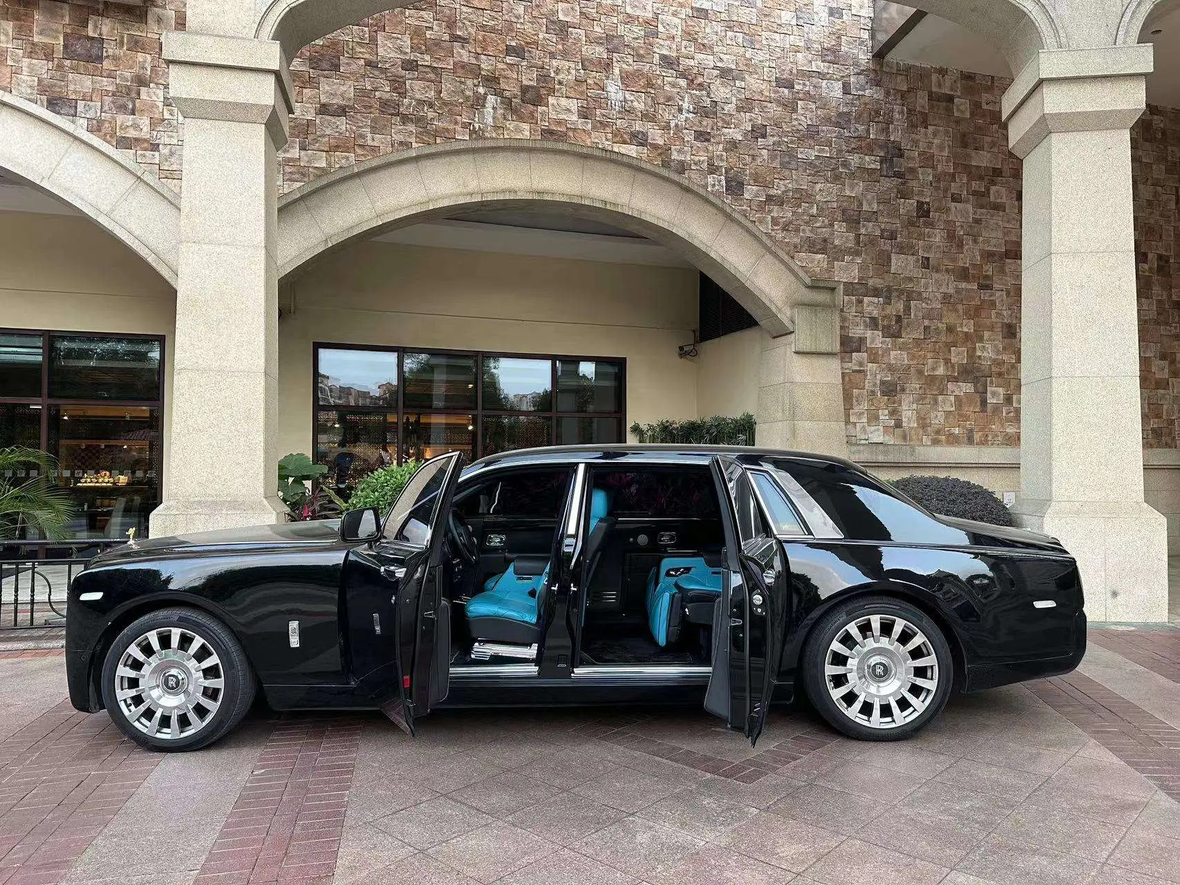 Rolls Royce Phantom