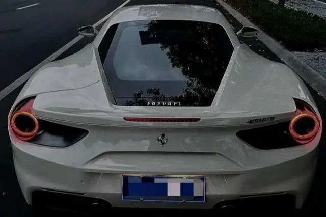 Ferrari 488