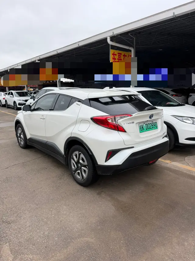 Toyota C-HR EV