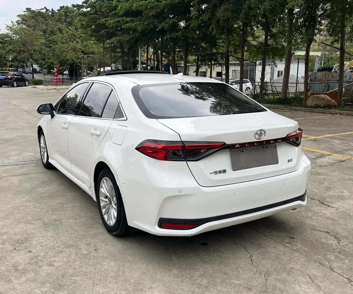 Toyota Asiatic lion