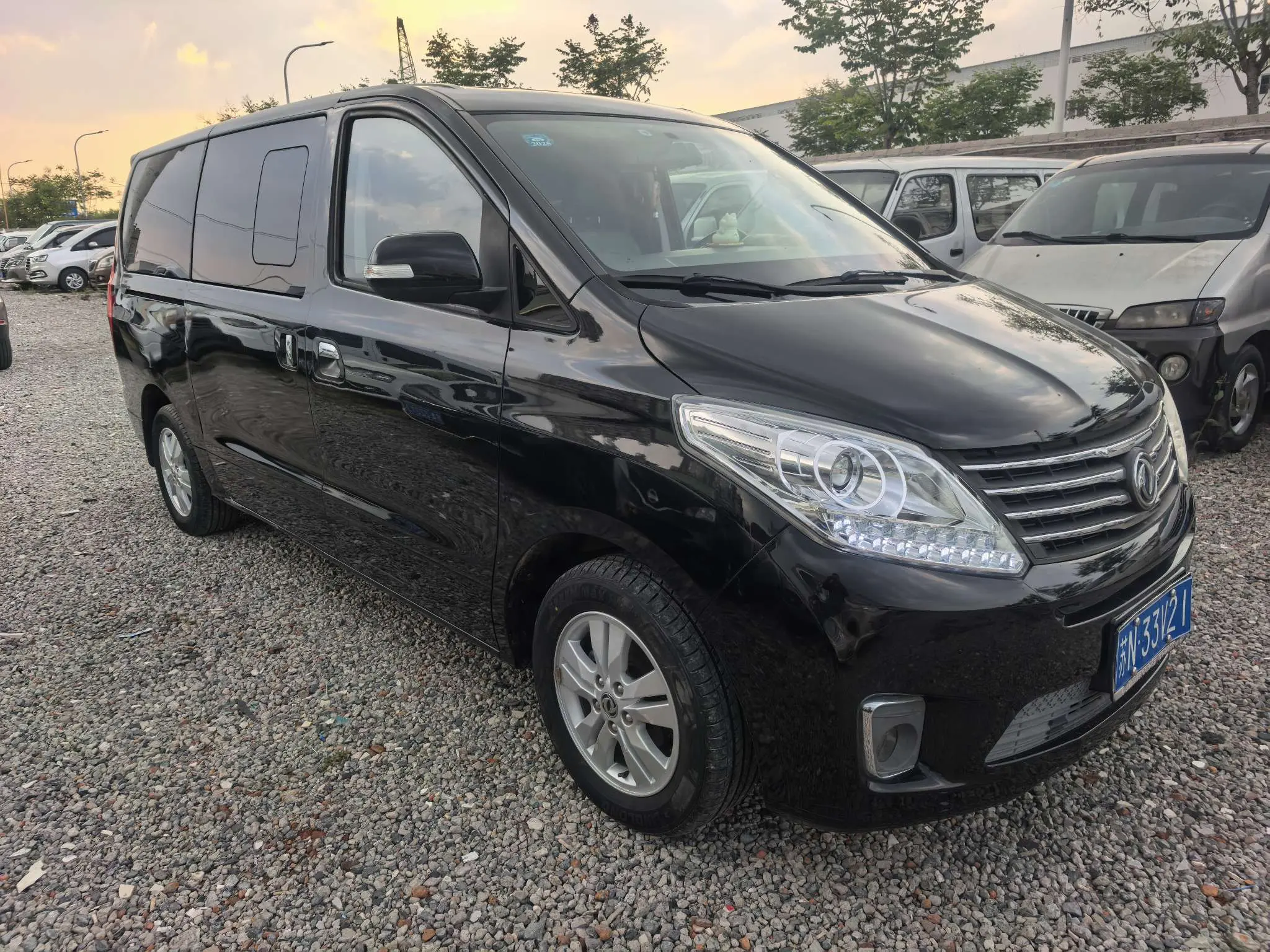 Forthing Fengxing F600