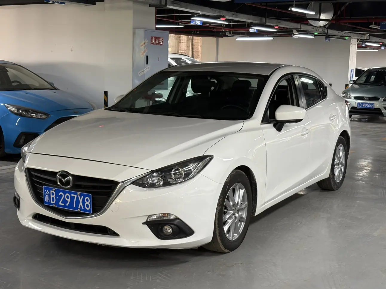 Mazda Axela