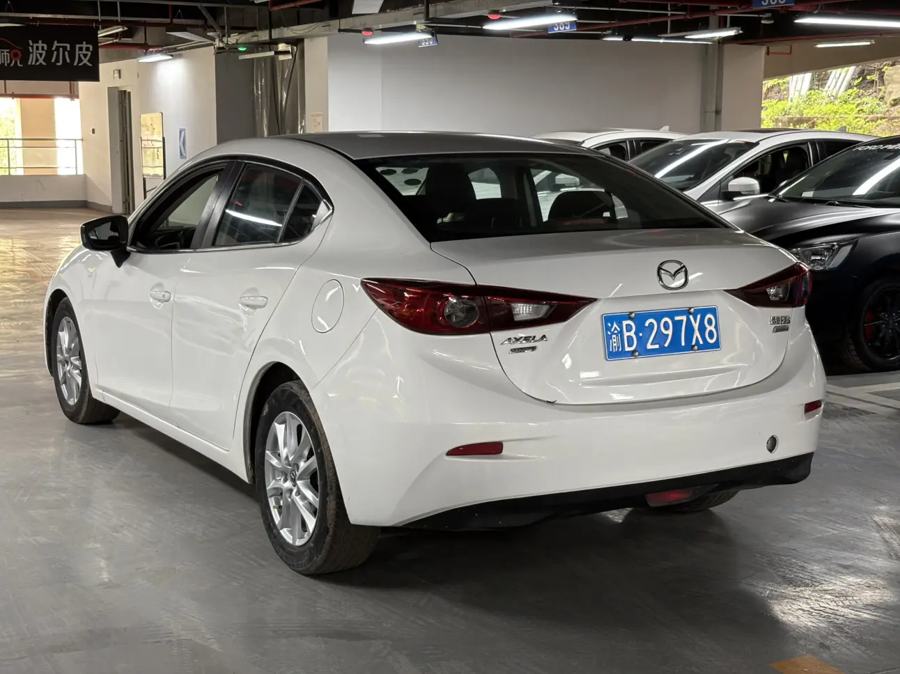 Mazda Axela