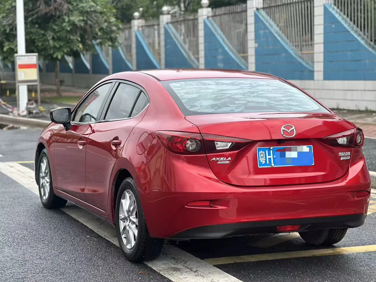 Mazda Axela