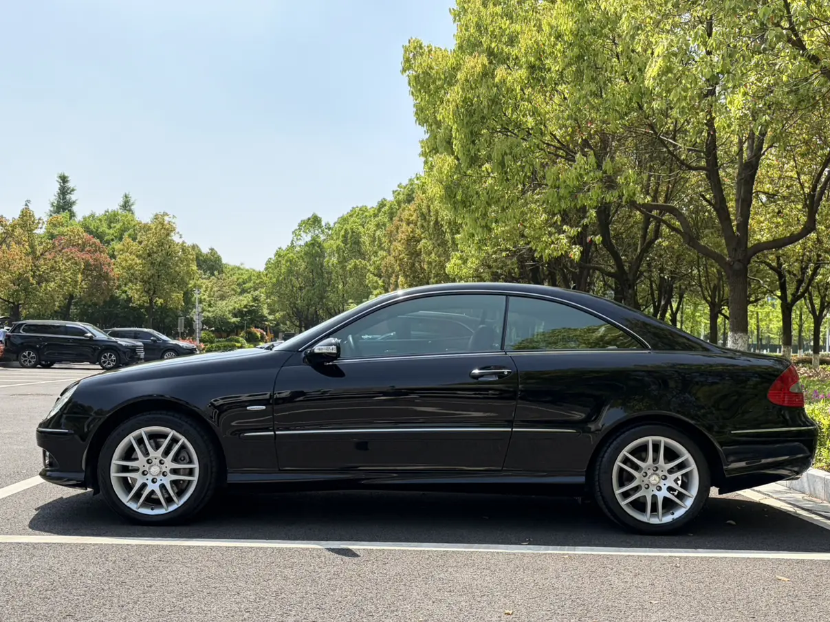 Mercedes-Benz Mercedes Benz CLK Class