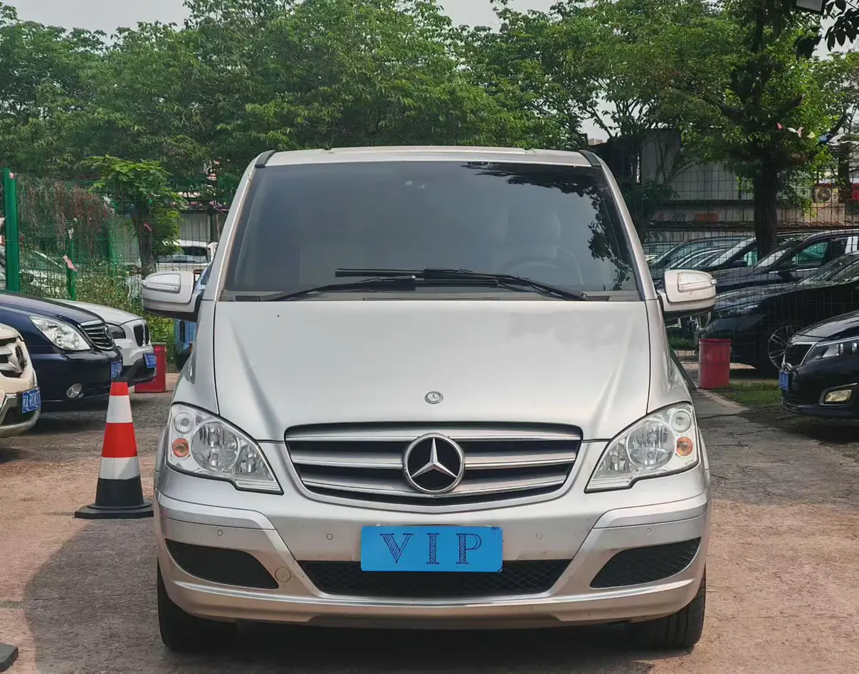 Mercedes-Benz Viano