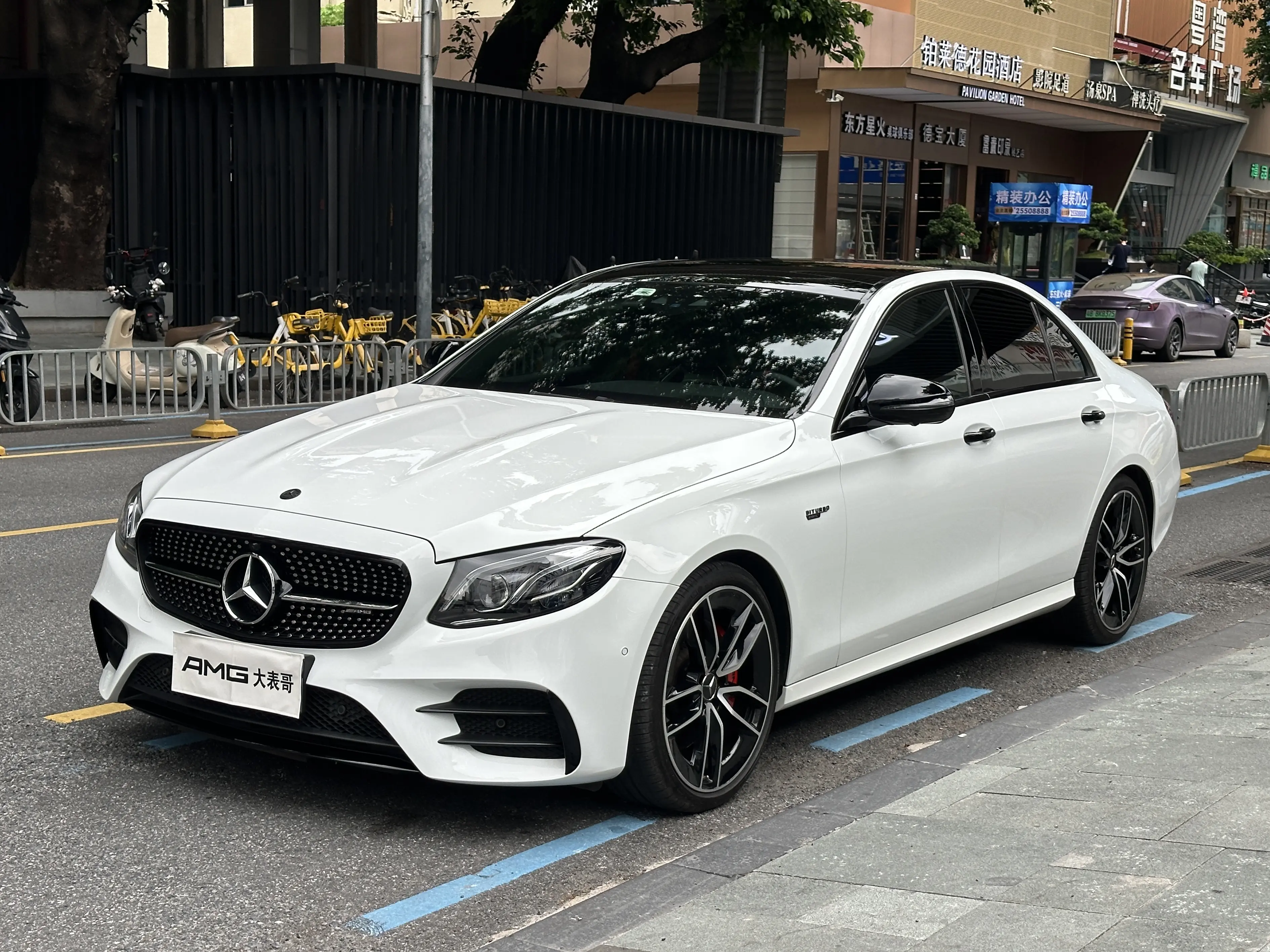 Mercedes-Benz E-Class AMG