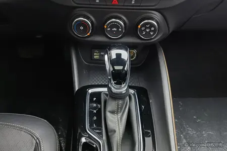 catalog-car-9
