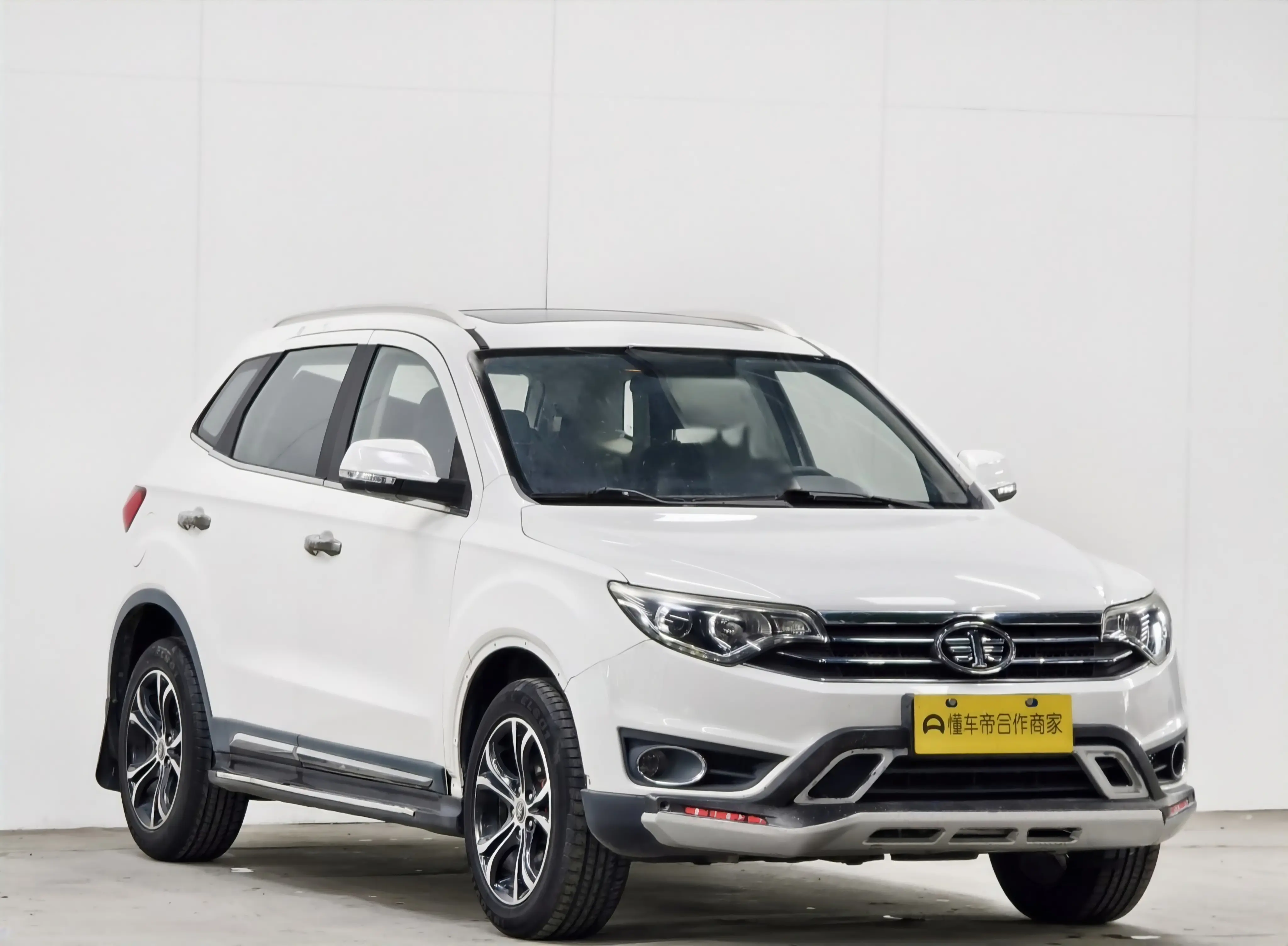FAW Senya R7