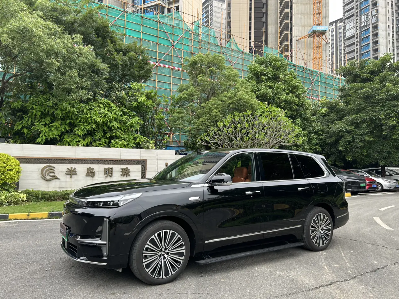 Geely Galaxy M9