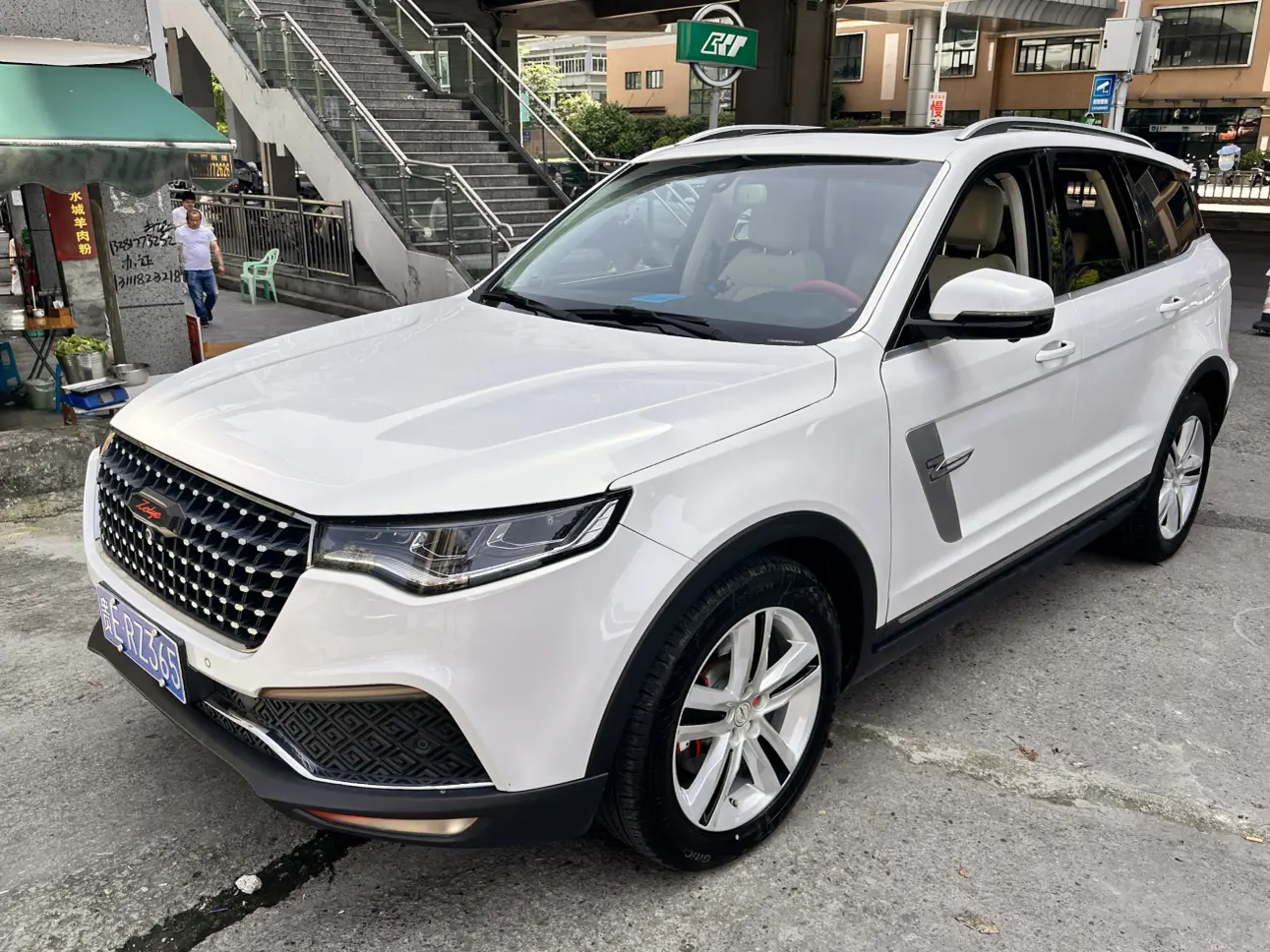 Zotye T800