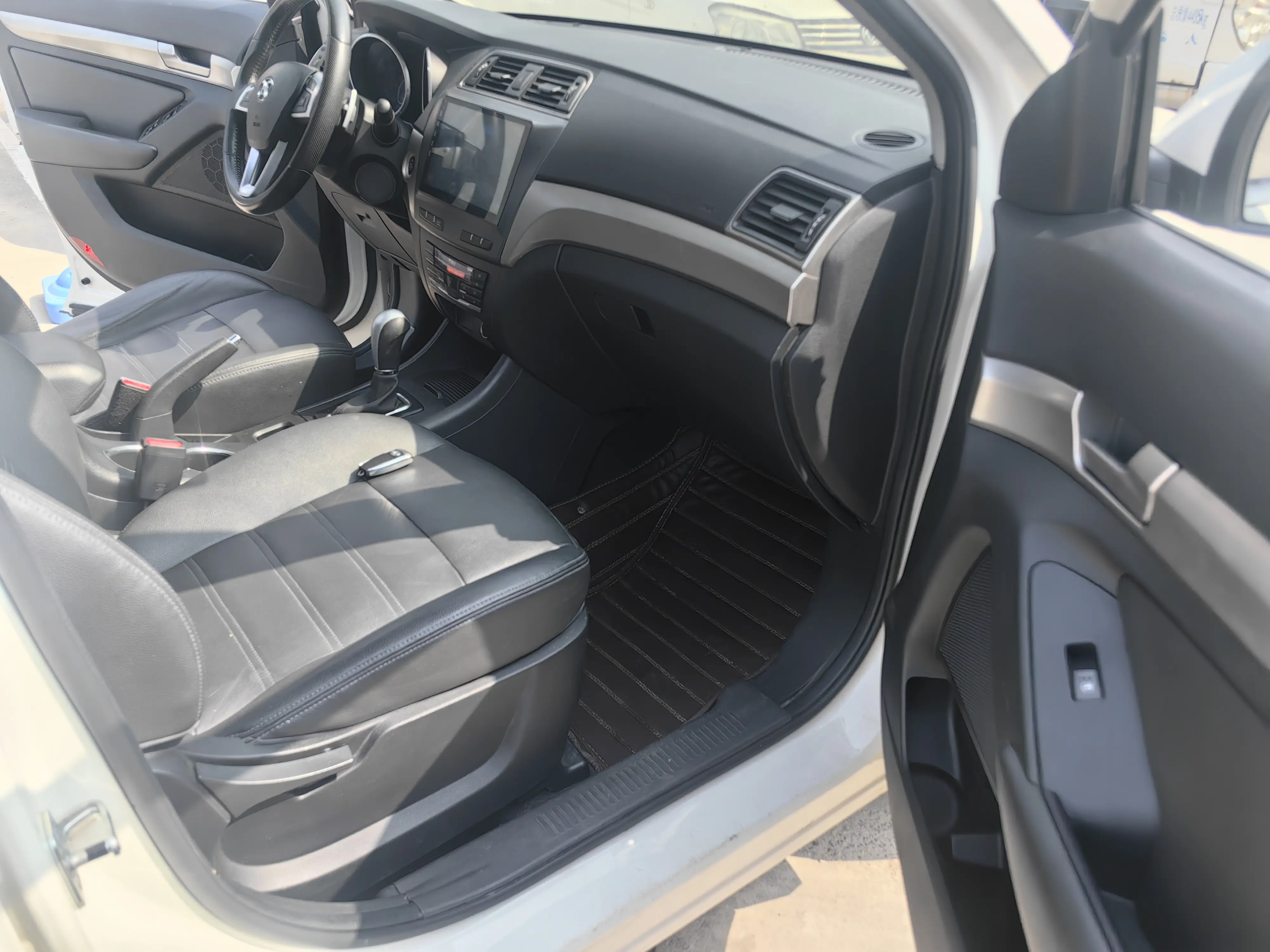 BAIC Shenbao X65