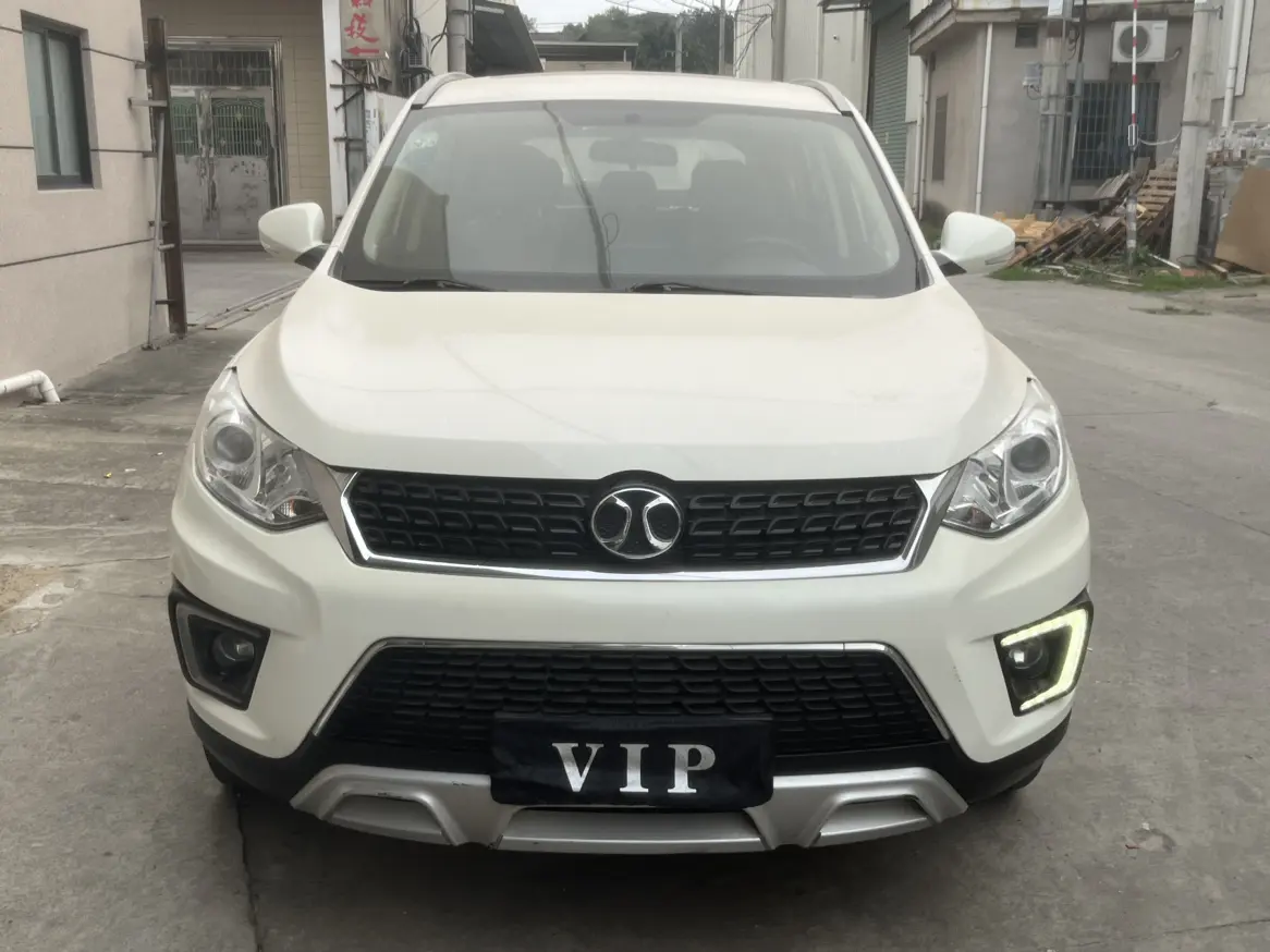 BAIC Shenbao X35