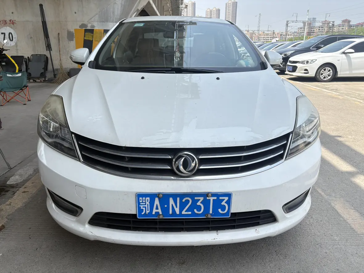 Dongfeng Fengshen L60