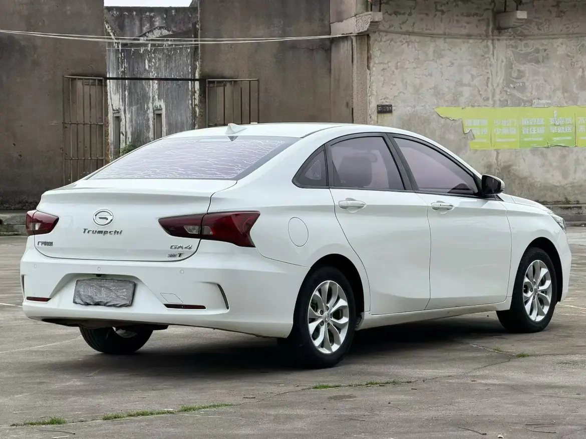 GAC Trumpchi GA4