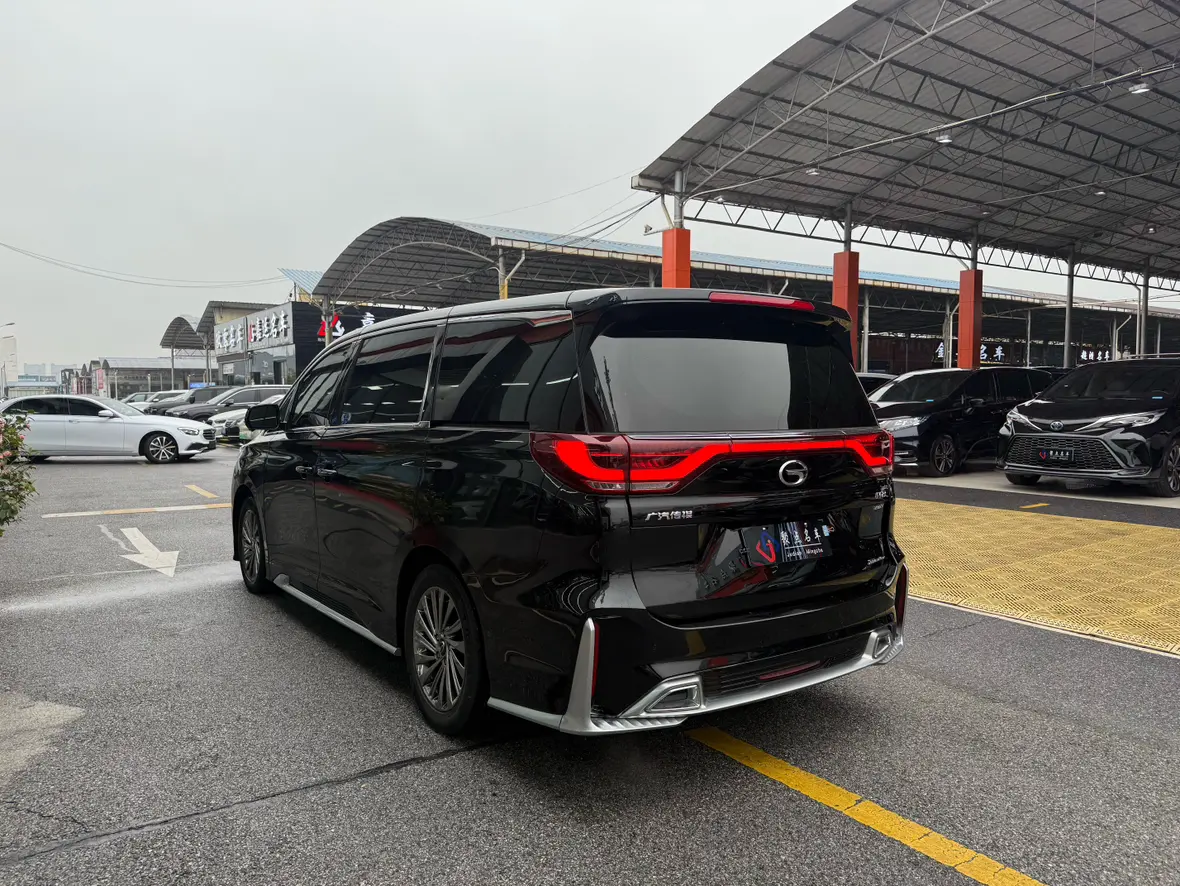 GAC Trumpchi M8