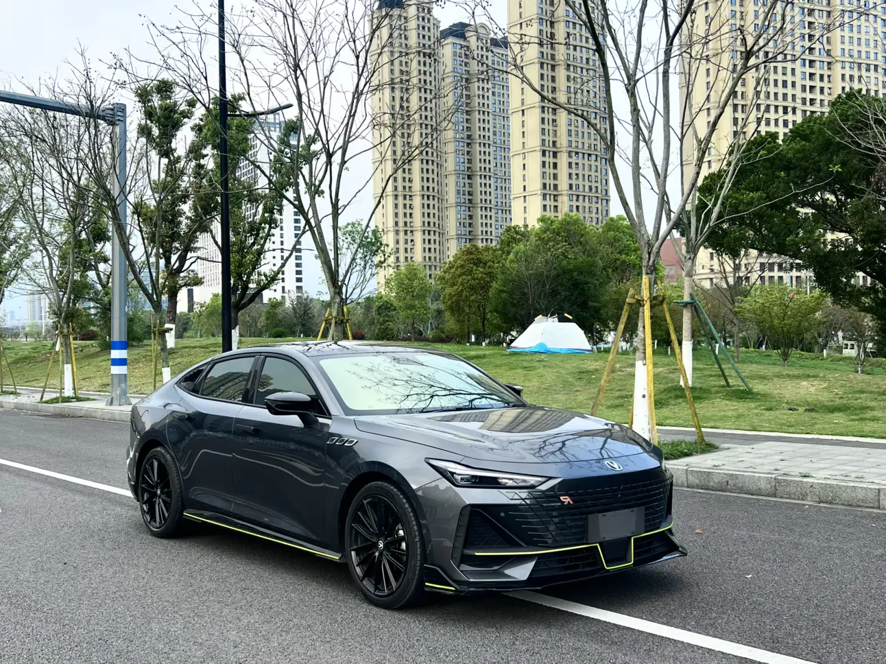 Changan UNI-V