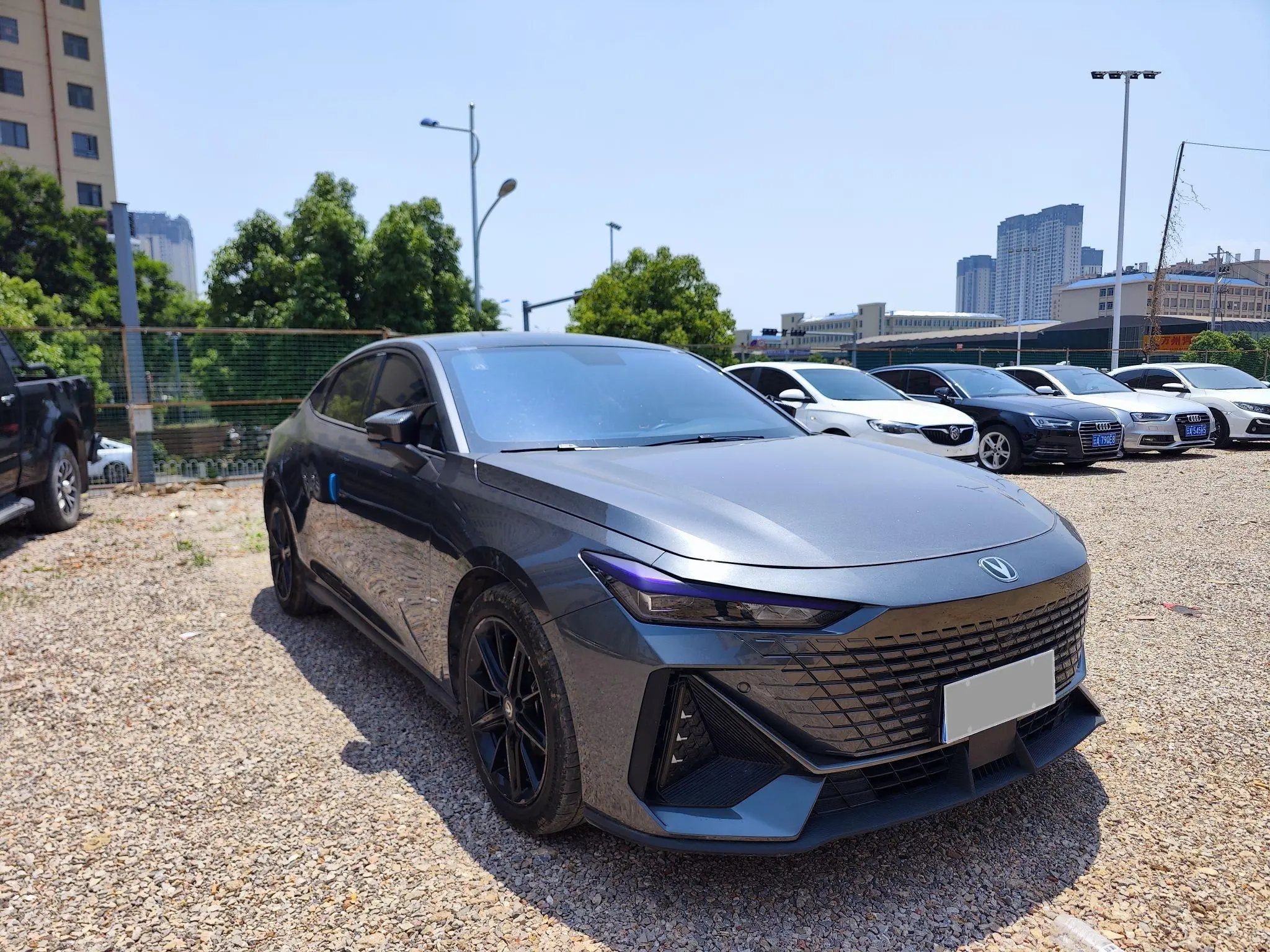 Changan UNI-V