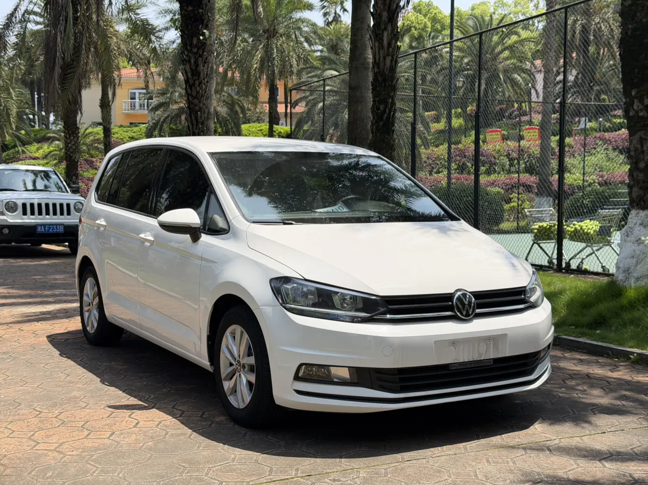 Volkswagen Touran L