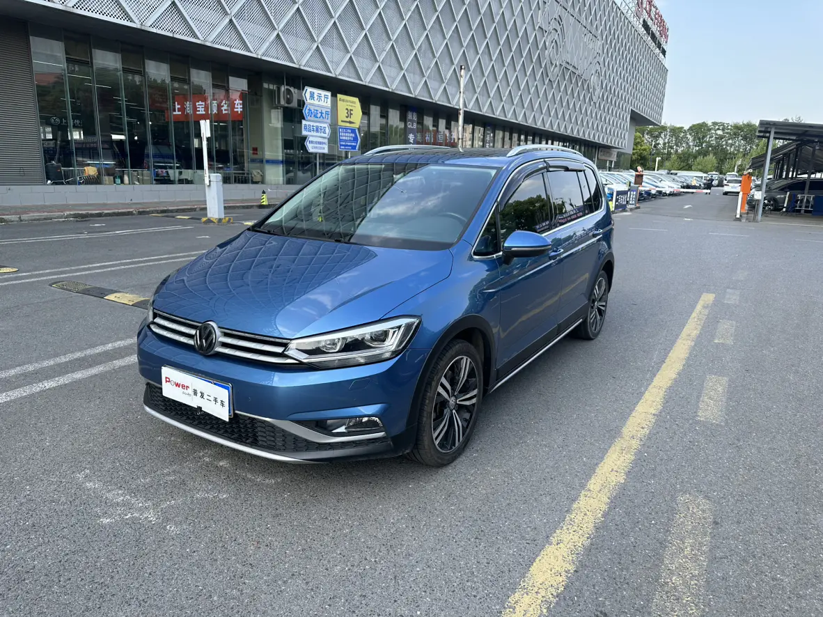 Volkswagen Touran L