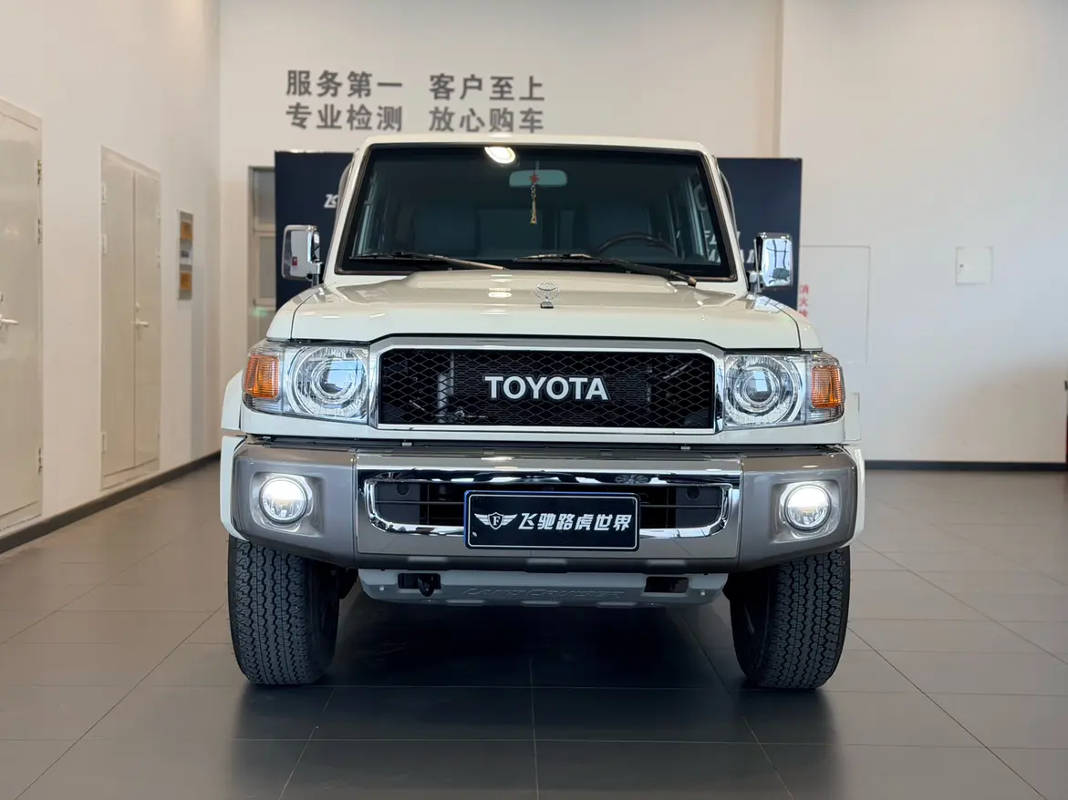 Toyota Land Cruiser 70 Series
