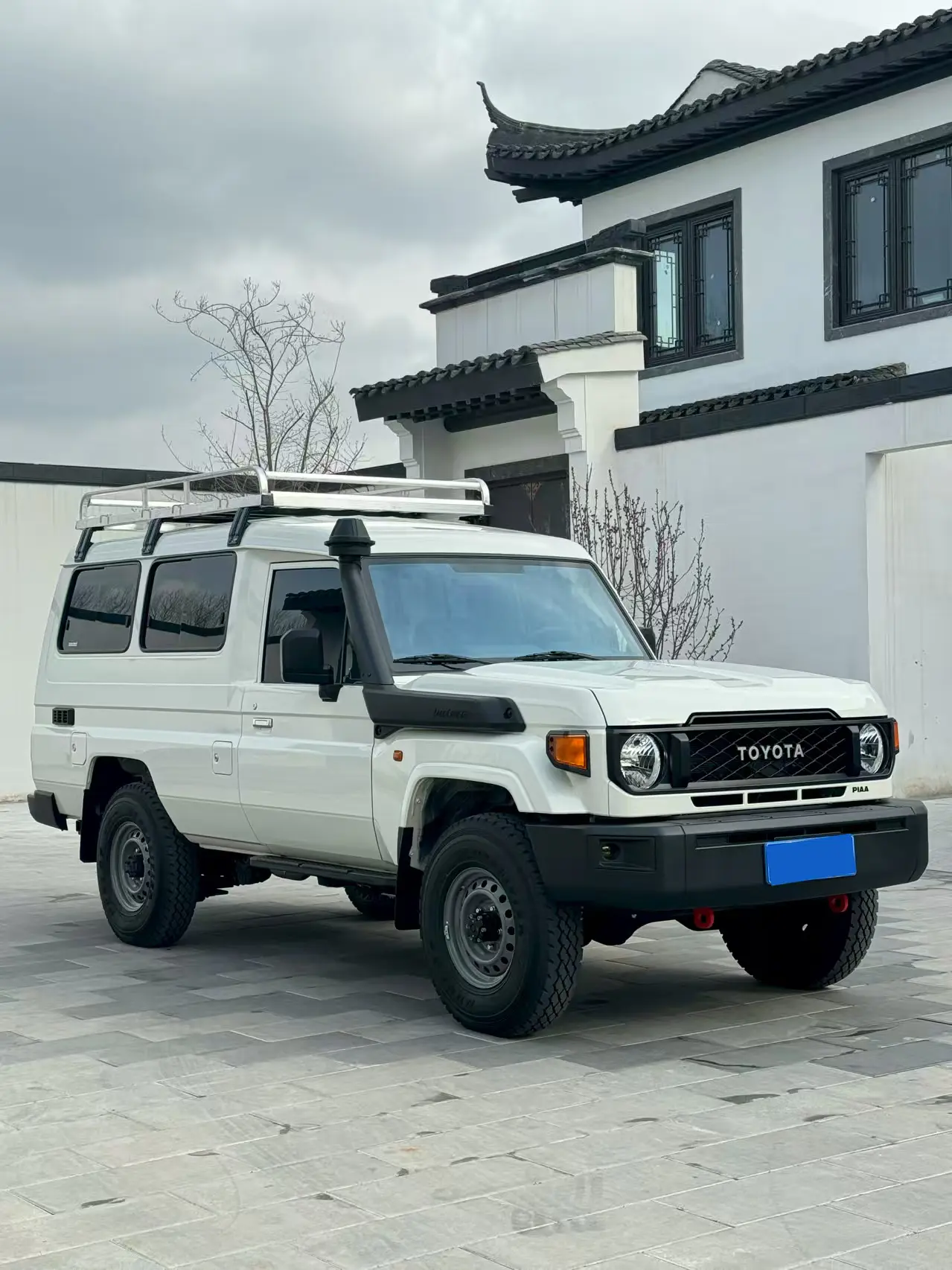 Toyota Land Cruiser 70 Series