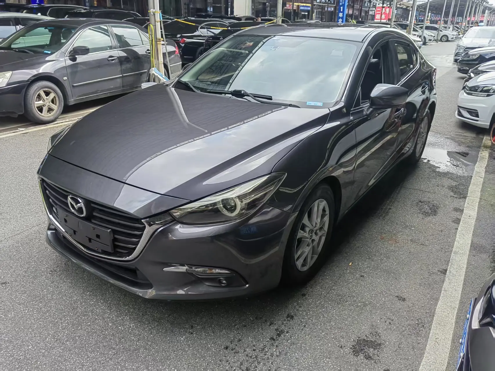 Mazda Axela