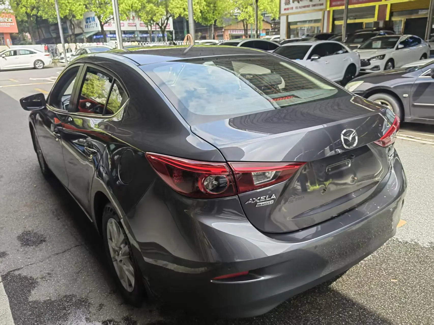Mazda Axela