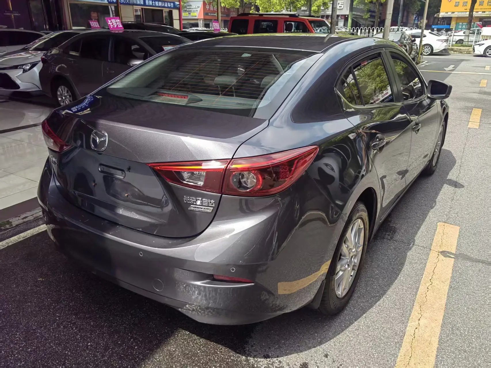 Mazda Axela