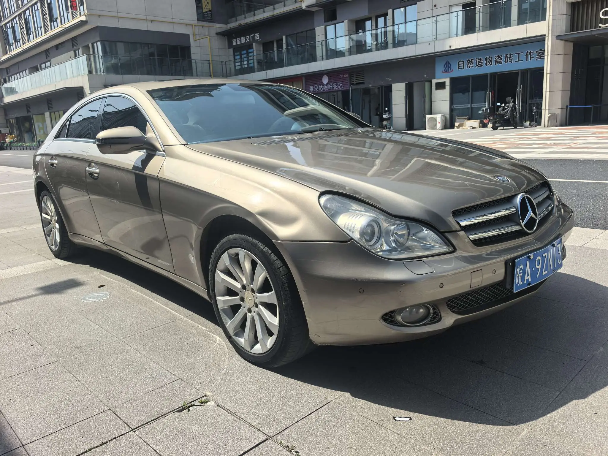 Mercedes-Benz Mercedes Benz CLS