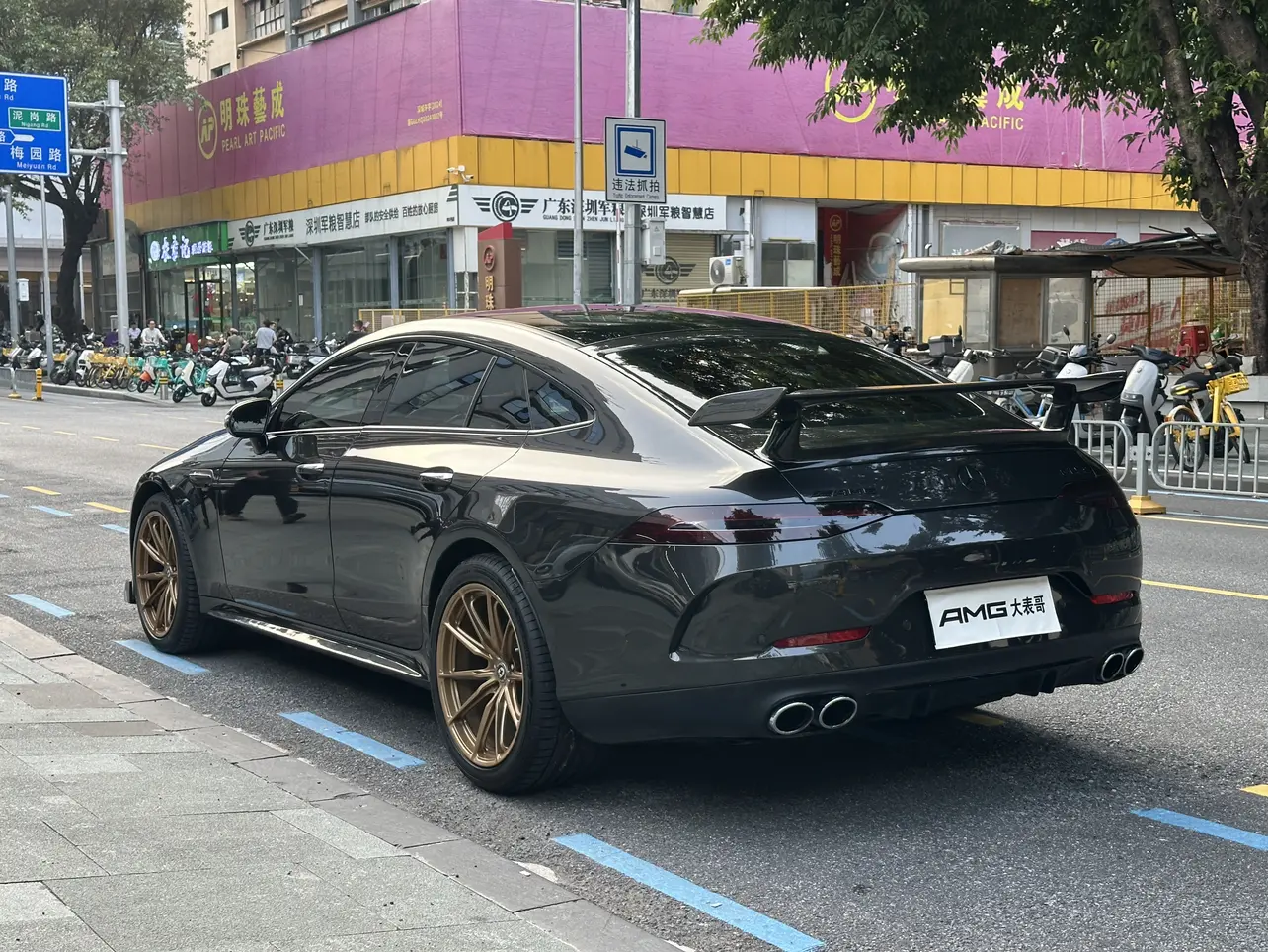 Mercedes-Benz AMG GT