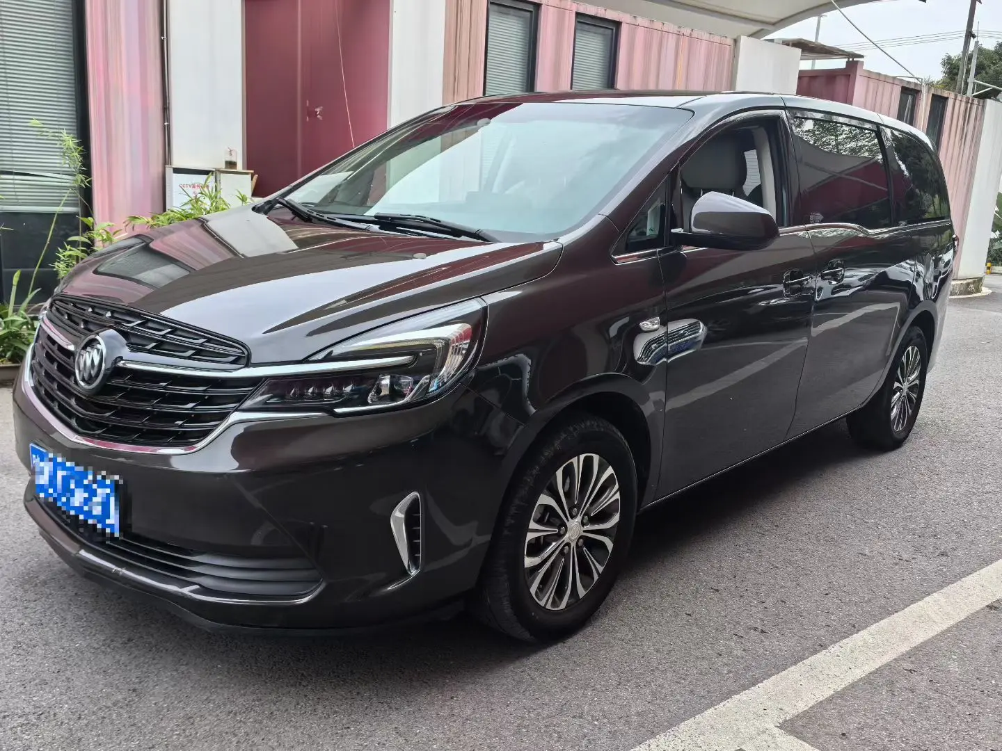 Buick GL8
