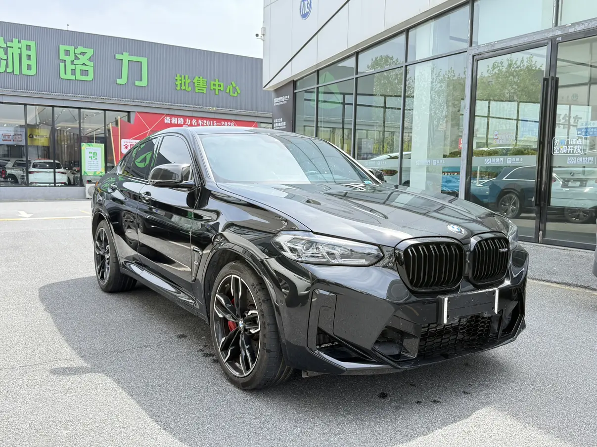 BMW X4 M