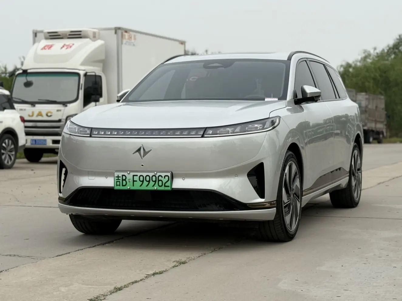 Dongfeng Yipai 008