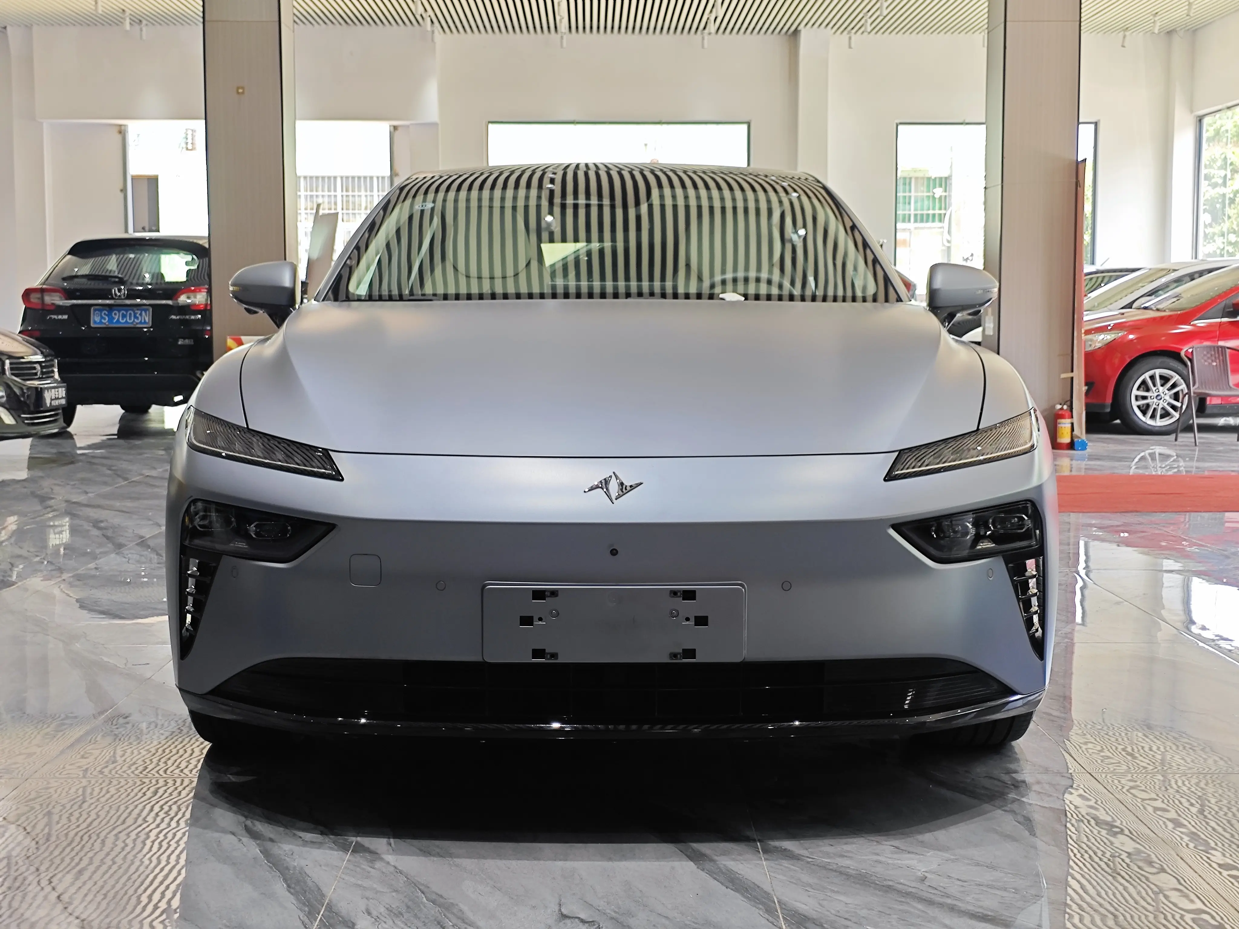 Dongfeng Yipai 007