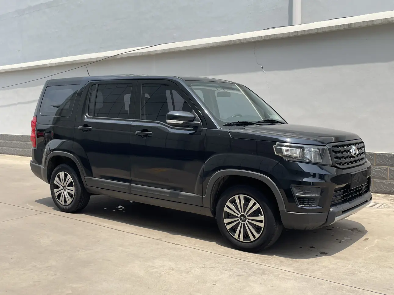 Oshan Changan Auchan X70A
