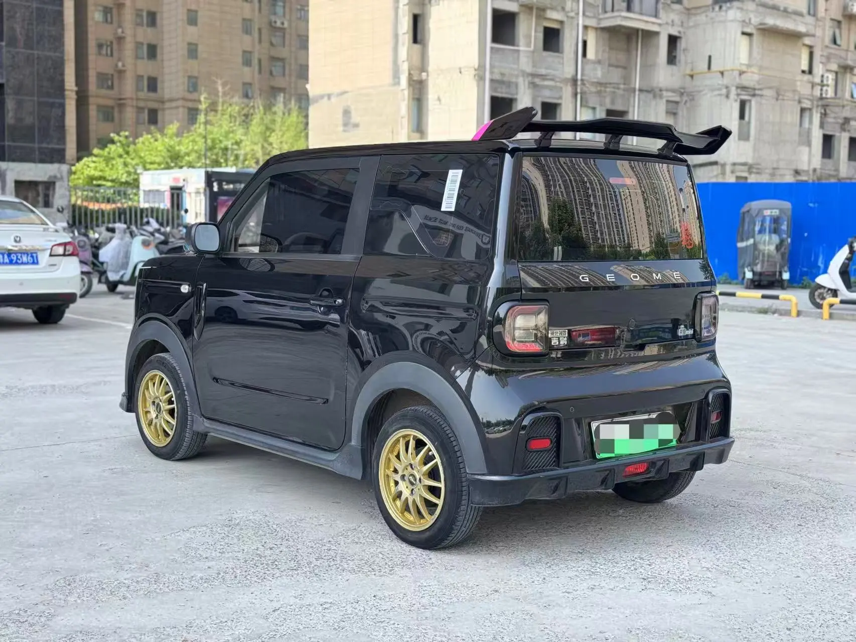 Geely Panda