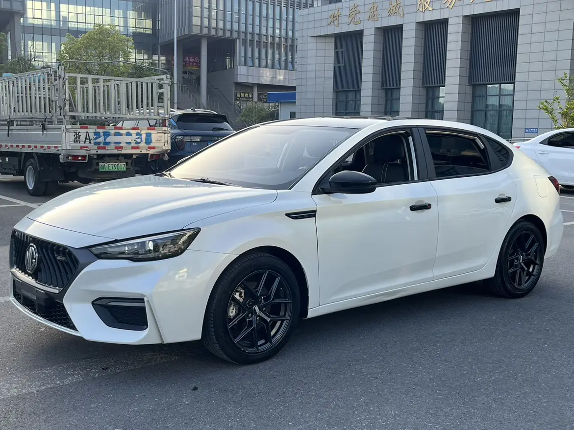 MG 6