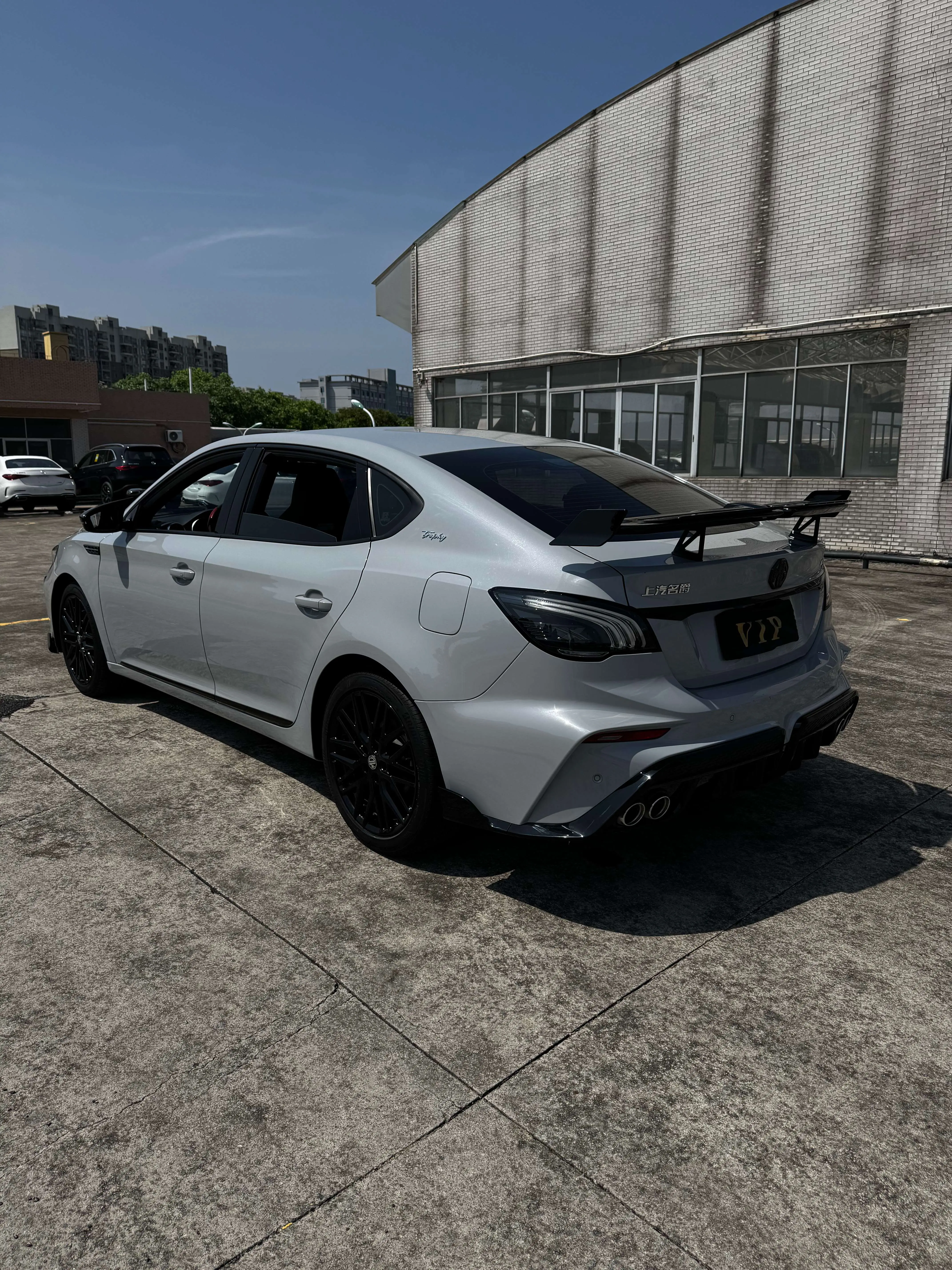 MG 6