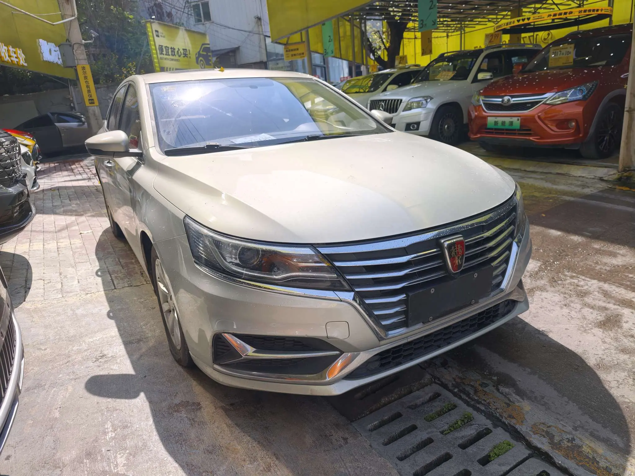 Roewe ei6