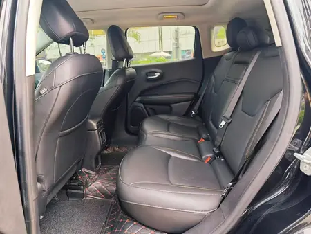 catalog-car-9