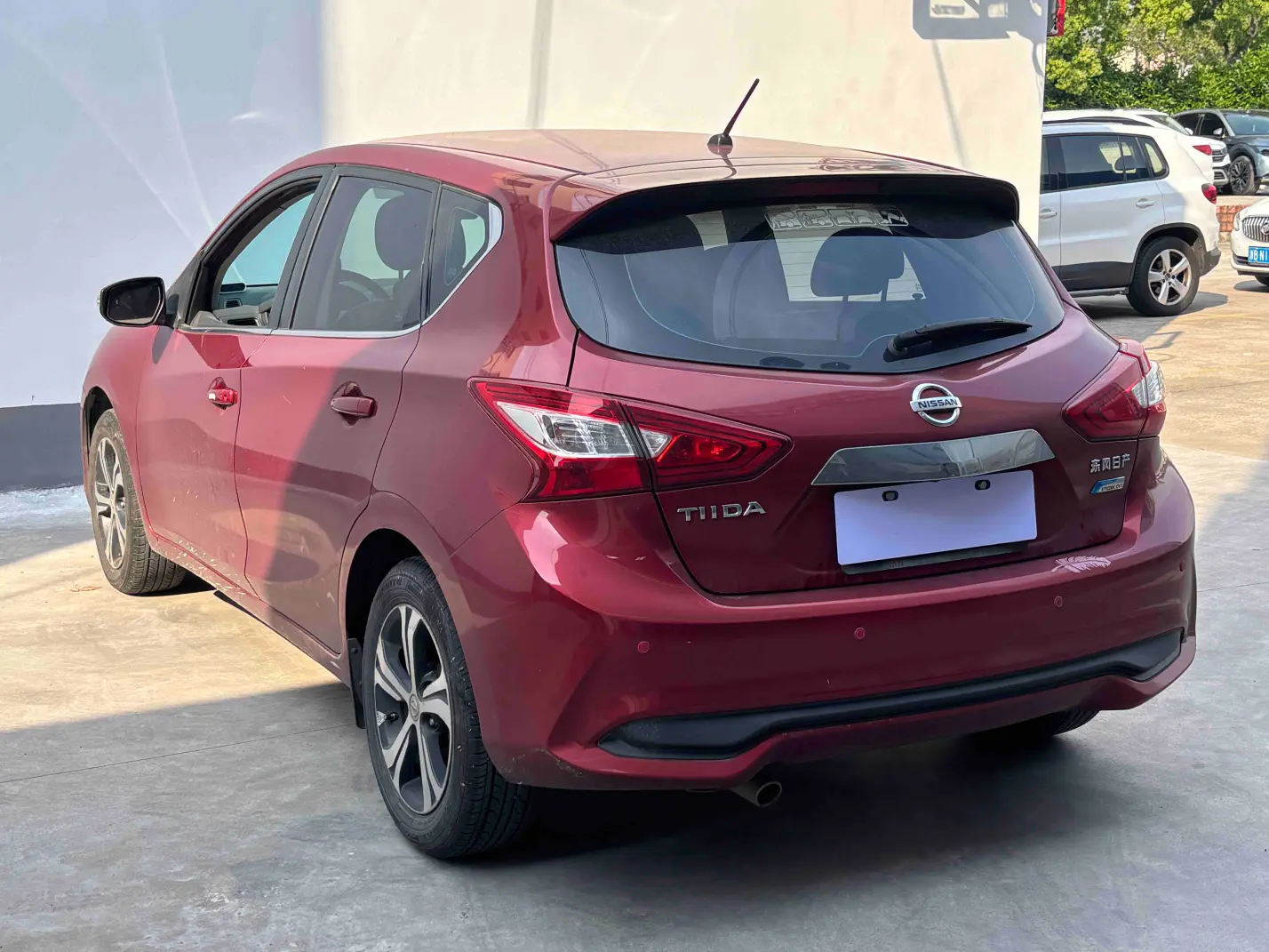 Nissan Tiida