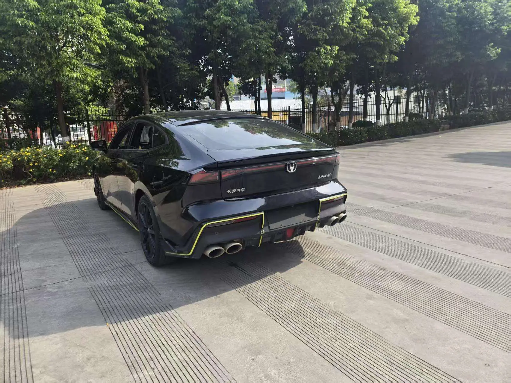 Changan UNI-V
