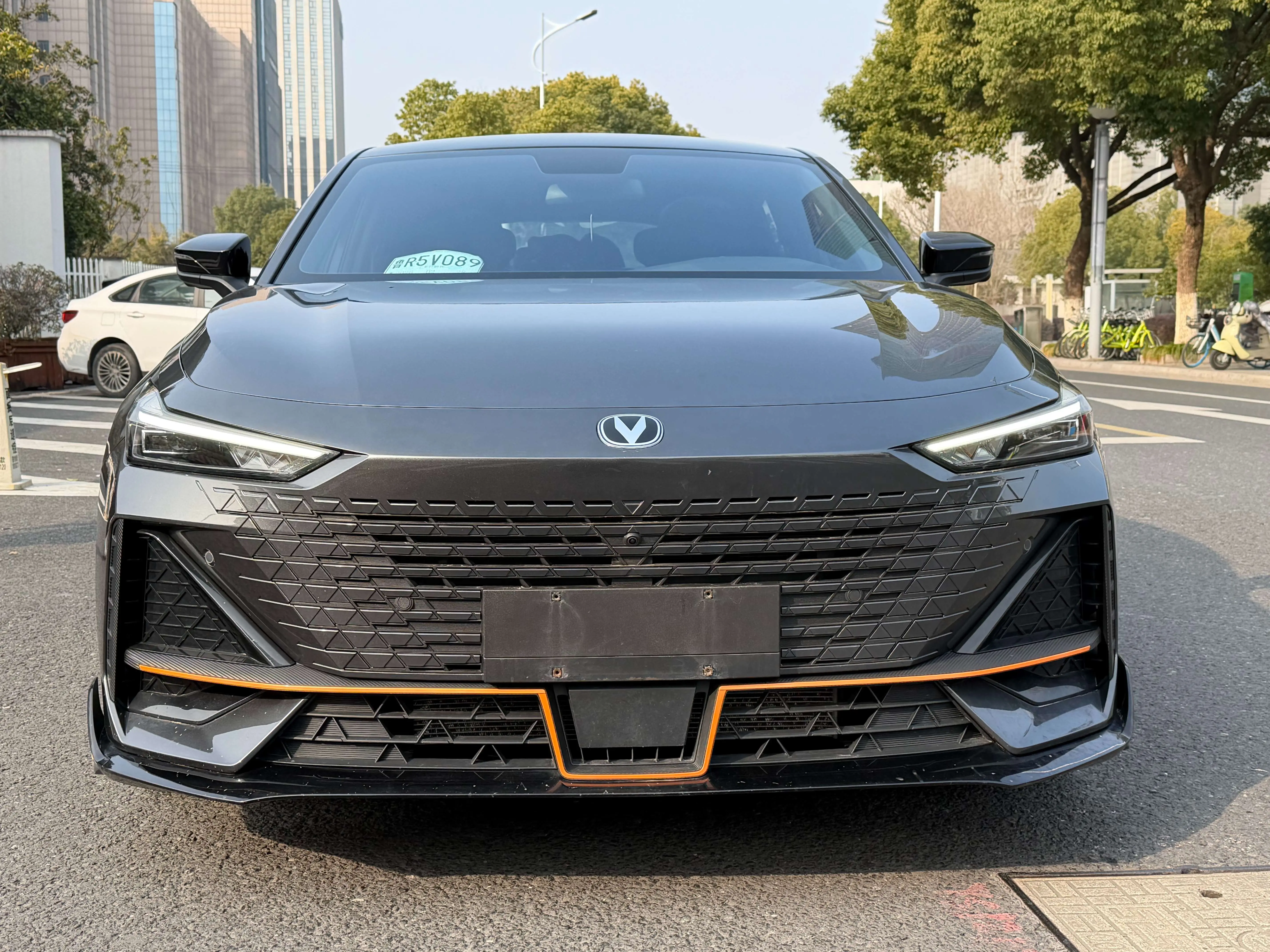 Changan UNI-V