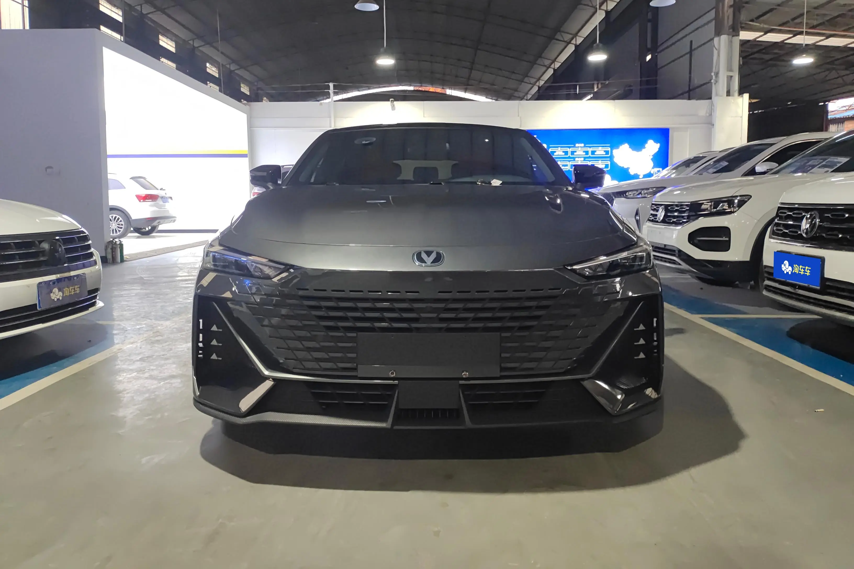 Changan UNI-V