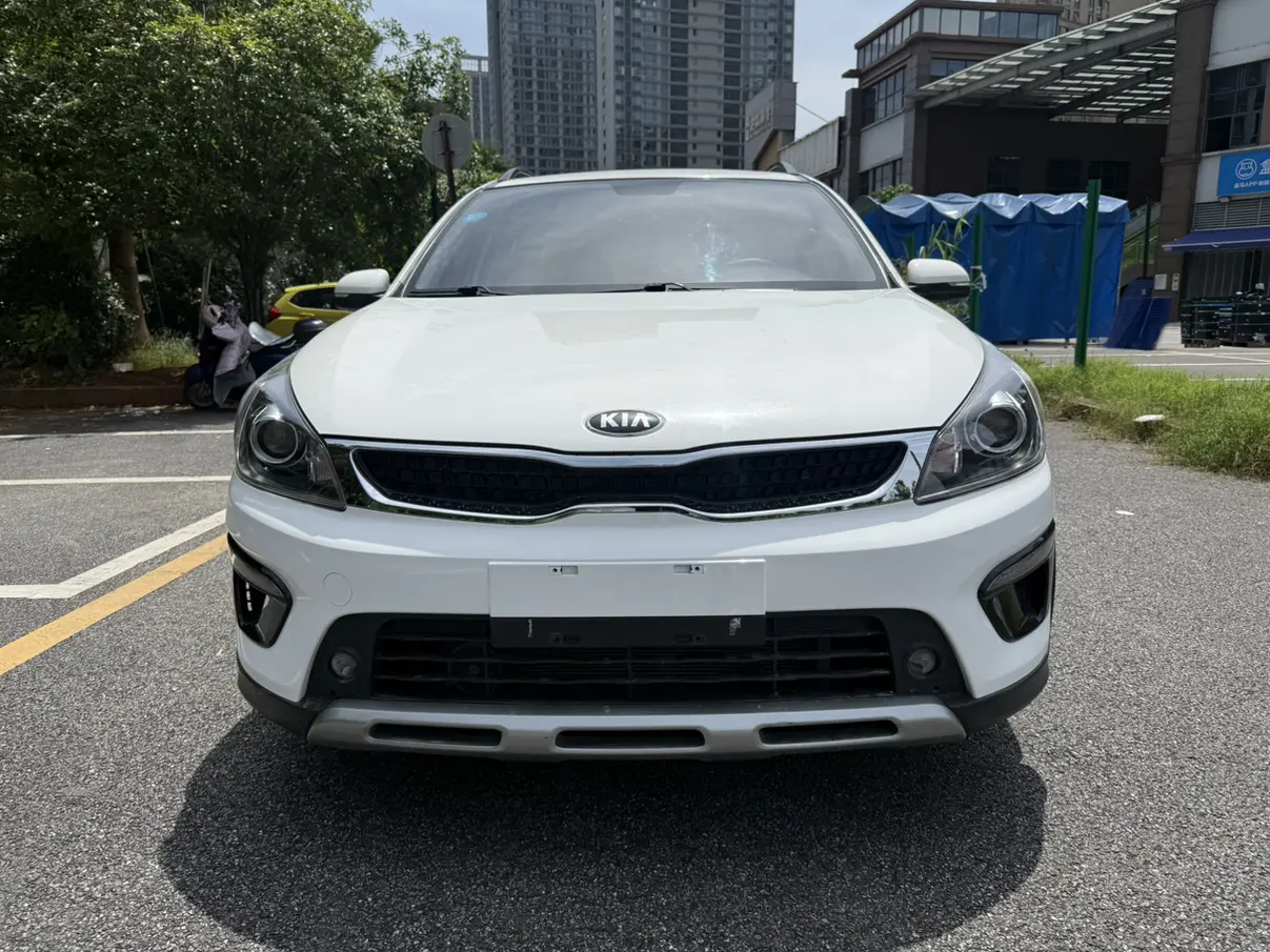 Kia KX CROSS