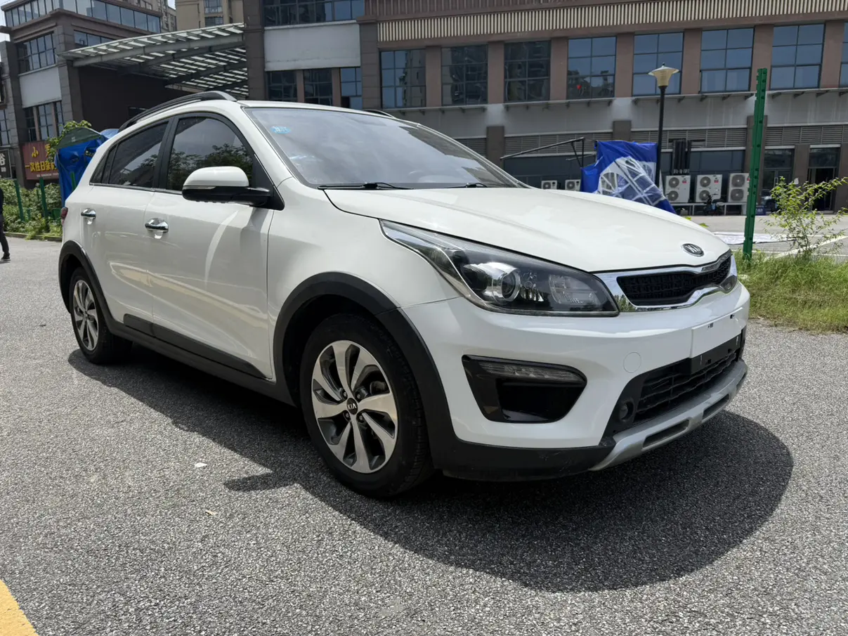 Kia KX CROSS
