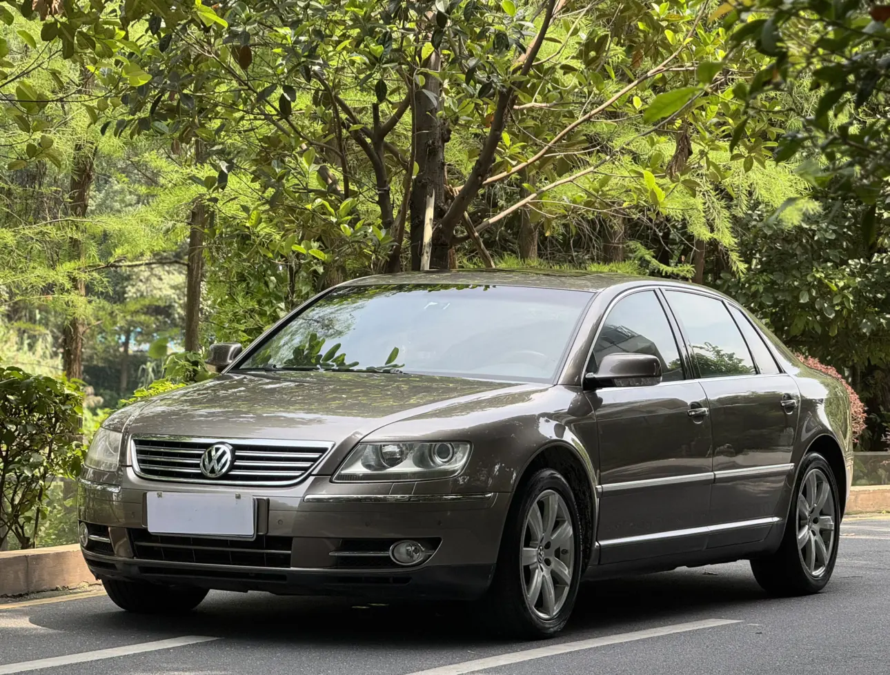 Volkswagen Phaeton / Phideon