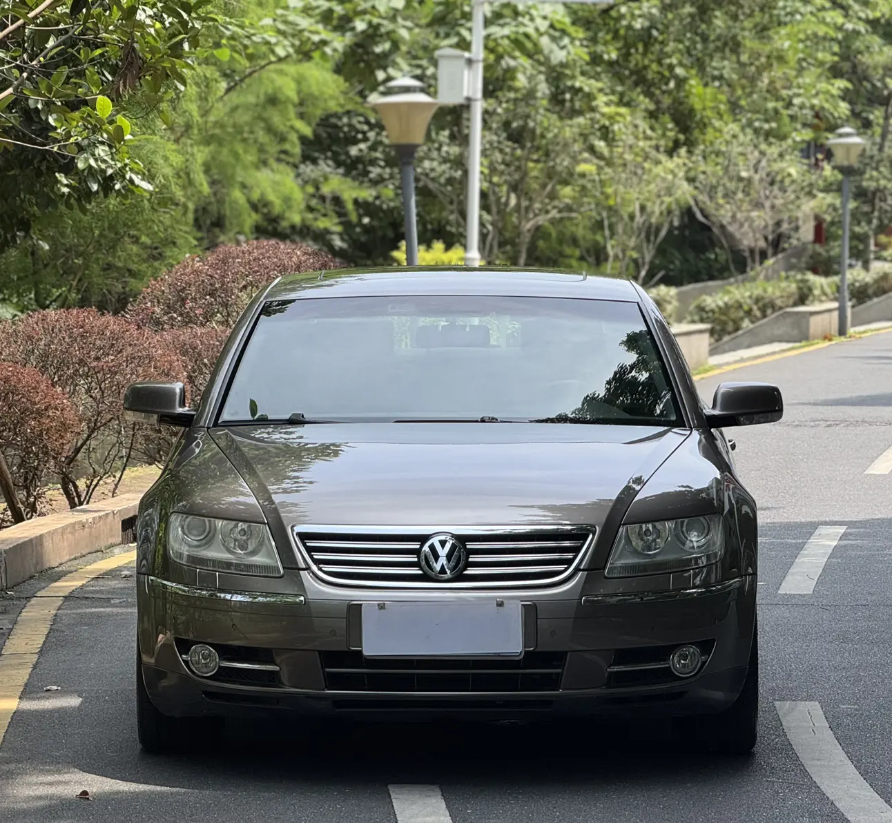 Volkswagen Phaeton / Phideon