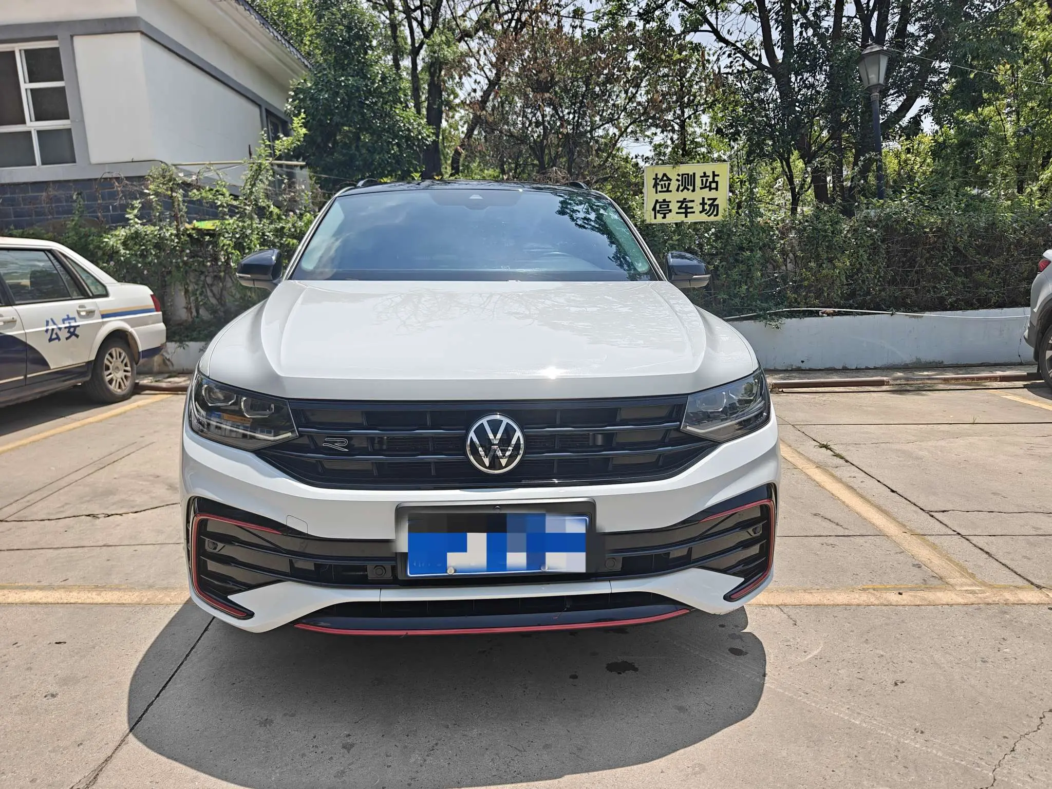 Volkswagen TiguanX